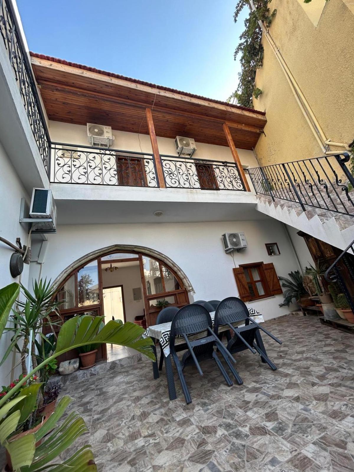 Magic Moon Guest House Famagusta  Luaran gambar